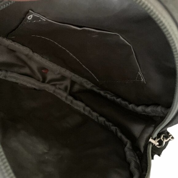 Pair of Small Round 3D Flower Purses Chain Strap - Picture 10 of 11